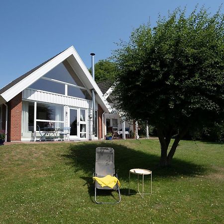 Twinhus Suessau Villa Buitenkant foto