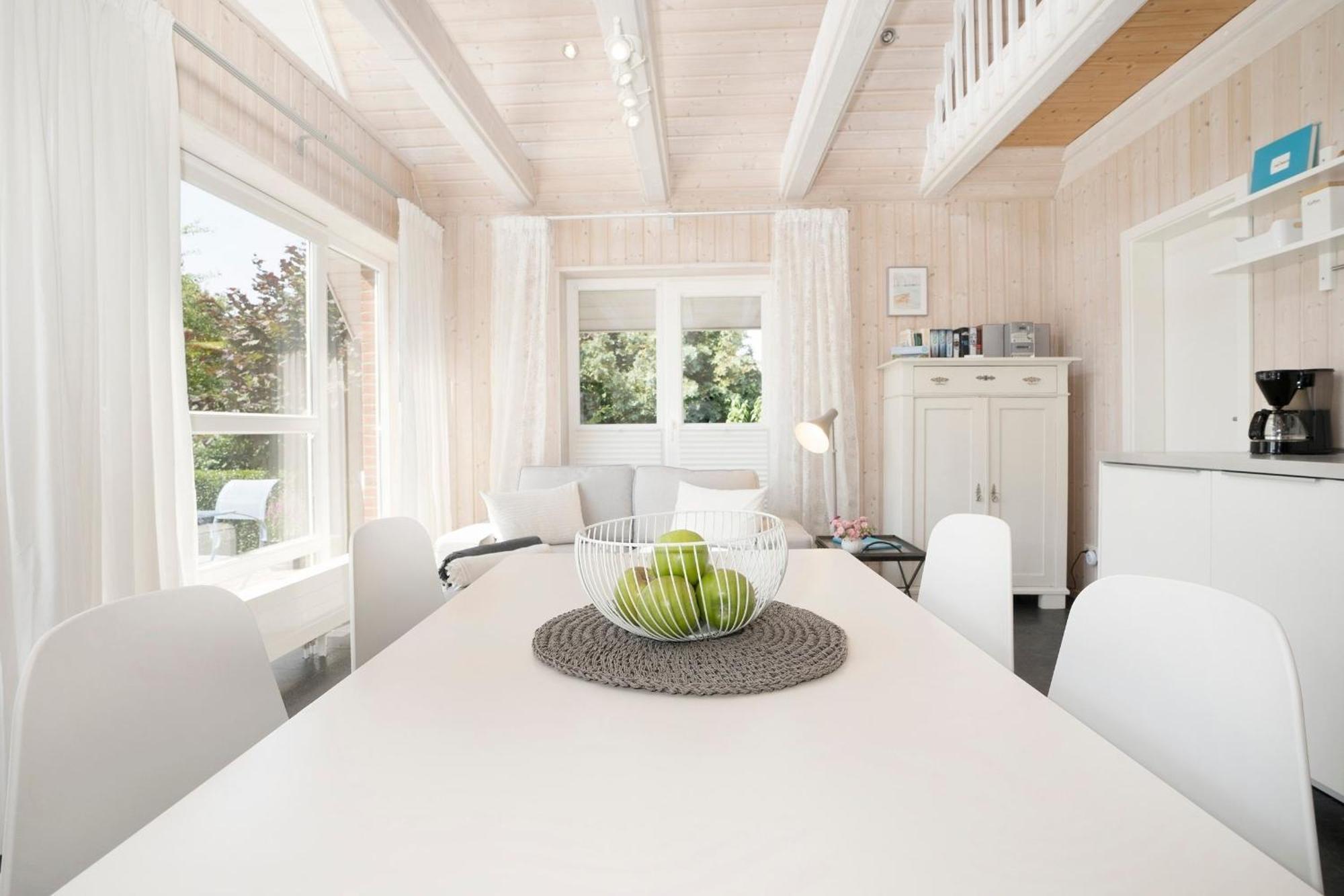 Twinhus Suessau Villa Buitenkant foto